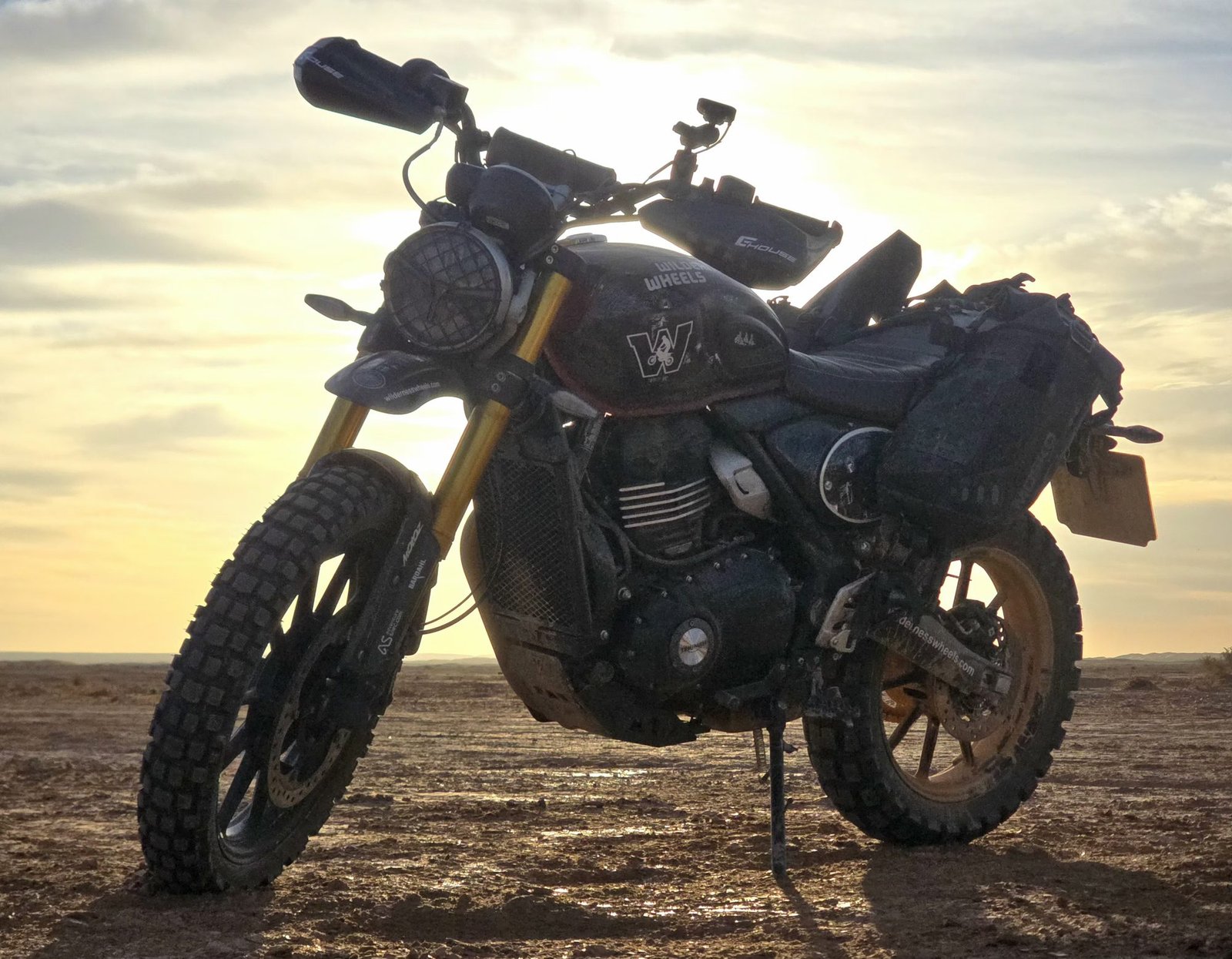 Triumph 400 Scrambler